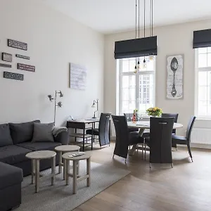 Cozy & Bright , Antwerp Belgium